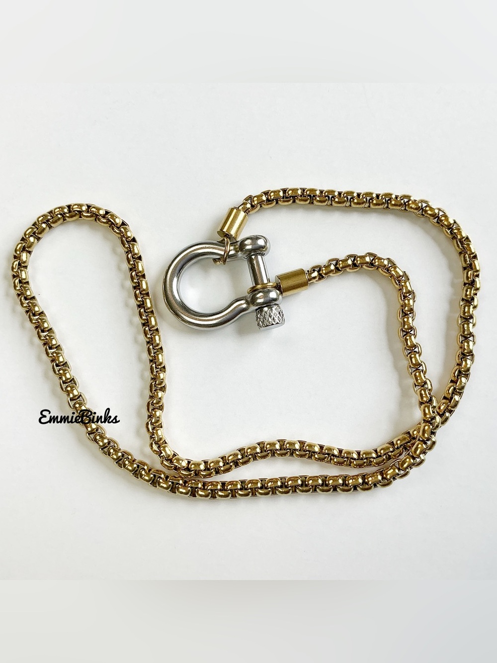 New Anthropologie Horseshoe Carabiner Clasp 2 Tone Gold Plated Necklace